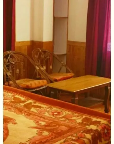 Tashi Star Home Stay